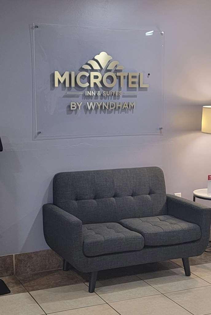 Microtel Inn & Suites By Wyndham Gardendale Interieur foto