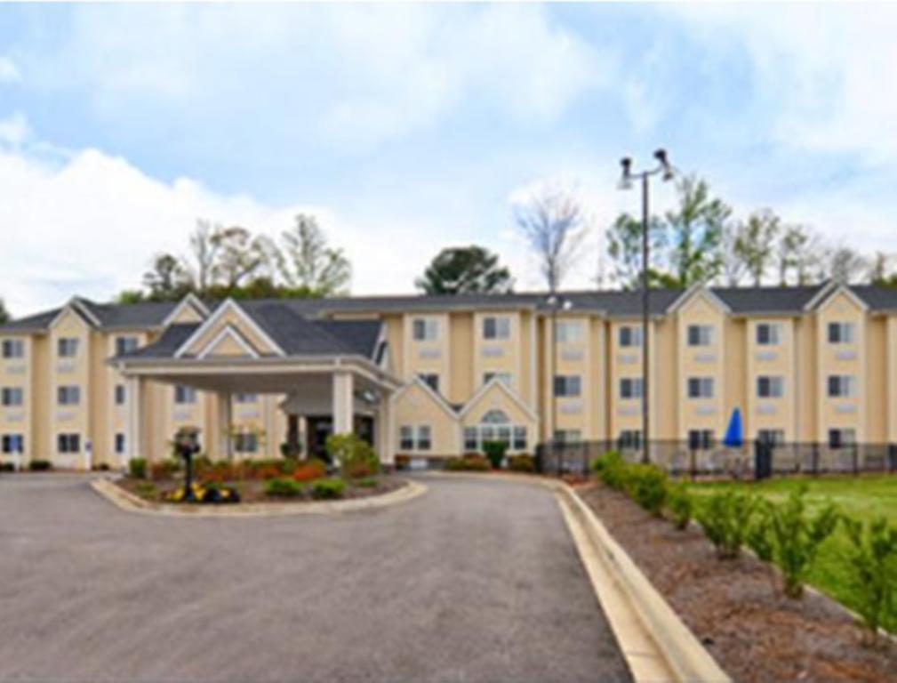 Microtel Inn & Suites By Wyndham Gardendale Buitenkant foto